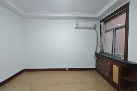 井冈新村 2室1厅1卫 南 普装