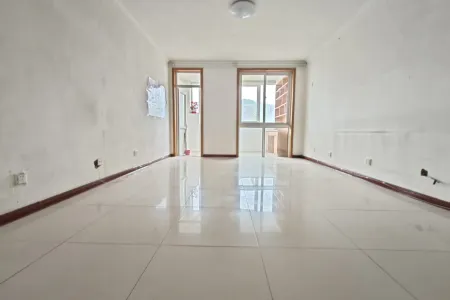 红卫小区 2室2厅1卫 南北 中装