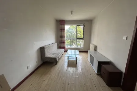 蜊叉泊 1室1厅1卫 南 精装