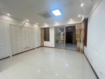 世茂诺沙湾一期别墅