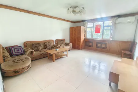 柳沟小区 3室2厅1卫 南 简装