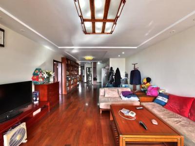 颐中高山 4室2厅2卫 南北 精装