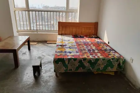 柳沟小区 2室1厅1卫 学校车站附近