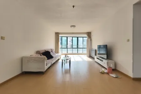 瑞海花园南区 3室2厅2卫 南北 精装