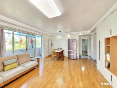 金湖路 3室1厅1卫 南北 