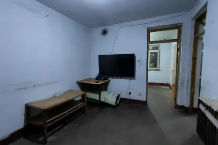 柳沟小区 2室1厅1卫 南 毛坯