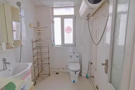 昆仑山庄南区 1室1厅1卫 南北 精装