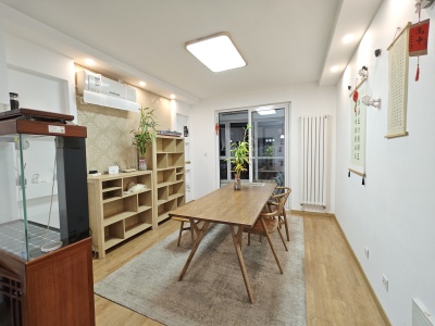 朝阳无限 2室2厅1卫 南北 精装