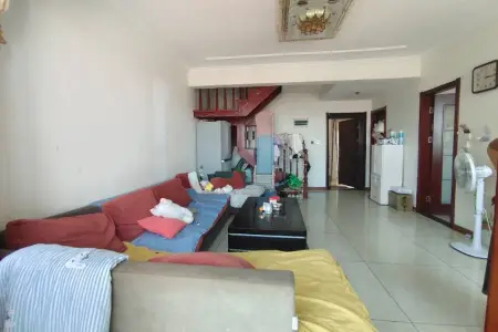 盛华未来城 2室1厅2卫南北 精装