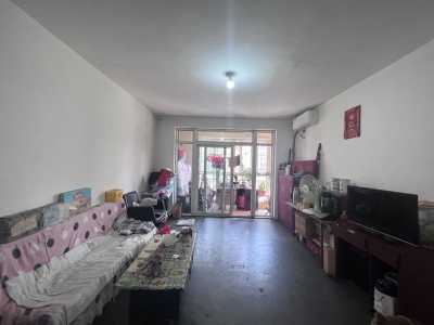 东小庄社区 2室2厅1卫南北 中装