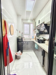 西海岸花好月圆