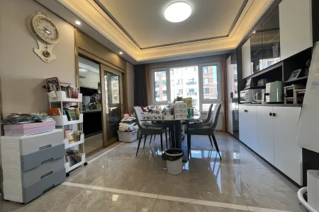 天泰阳光水岸 3房2厅2卫 南北 毛坯