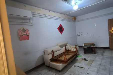 黄岛油库小区 2室1厅1卫 南 精装