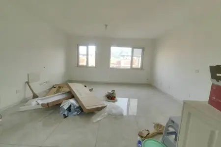 新华锦锦色漫山 3房2厅1卫 南北 精装