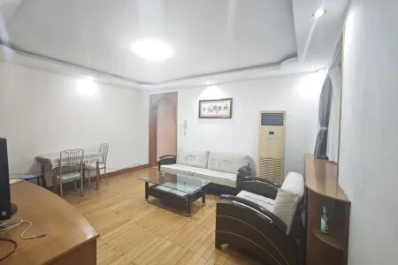 天山小区 2房2厅1卫 南北 精装