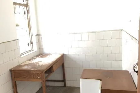 前湾小区 2房1厅1卫 南 中装