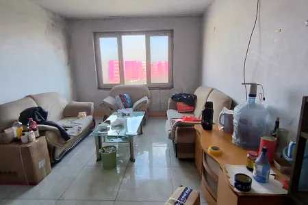 体育场小区 3室1厅1卫南北 中装