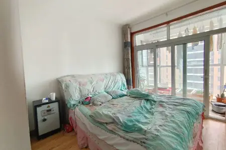 盛华未来城 3室2厅1卫 西 精装