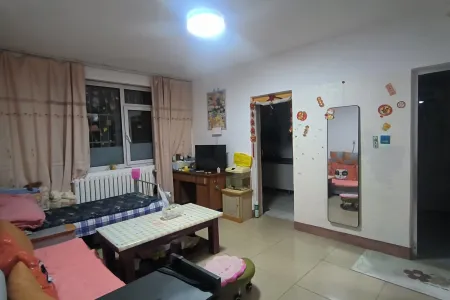 医院附近 2室1厅1卫 南 简装