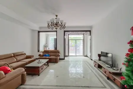 隆和大溪谷（别墅）联排 4室2厅3卫南北 精装