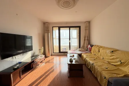 世茂诺沙湾三期 3室2厅2卫 南 精装