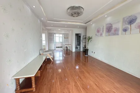 月亮湾 3室2厅1卫南北 精装