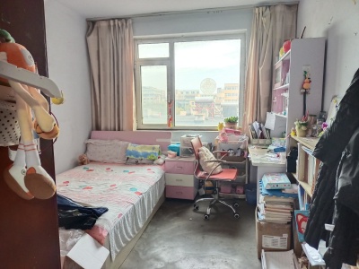 卧鹏小区