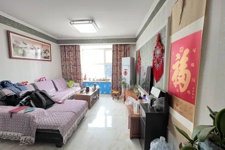 莱茵小镇 3室2厅1卫 南 精装