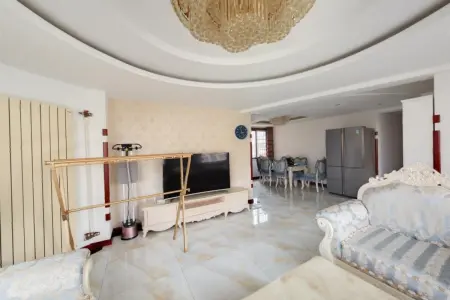 新贵都一期 3室2厅2卫 南北 