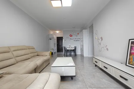 星光岛玫瑰园（二期） 3房2厅1卫 南 精装