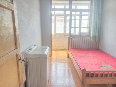 卧鹏小区 2室1厅1卫 南 中装