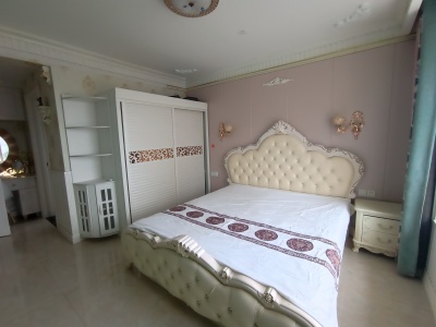 万达维多利亚湾（31-67号楼）