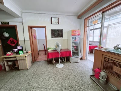 紫金山小区 2室2厅1卫 南 普装