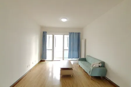 锦汇嘉园 3室2厅1卫 南 精装