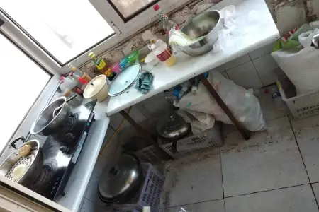 卧鹏小区 2房1厅1卫 南北 普装