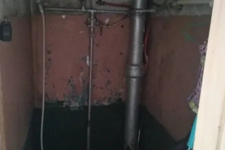 港务局宿舍 2室1厅1卫南 毛坯