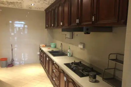 康大山语海 6室2厅2卫南北 豪装