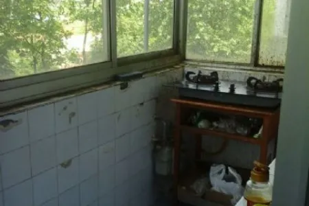 油港二路 1室1厅1卫南北 中装