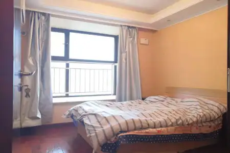 海尔山海湾 2室2厅1卫南北 精装