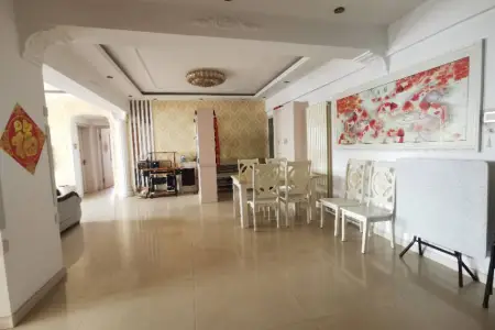 轻骑大厦 3室1厅1卫北 中装