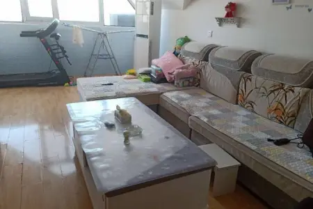 前湾小区 2室1厅1卫南北 精装