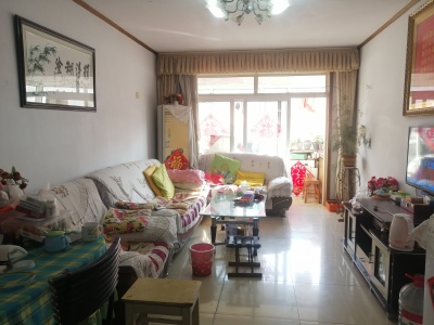 卧鹏小区