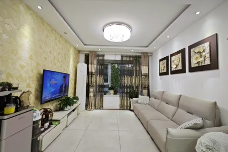  欧式田园风,豪华装修,地铁盘学区房！