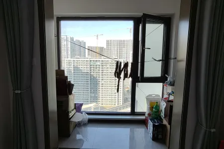 维多利亚湾南区（7-10）期 3室2厅2卫 南 精装