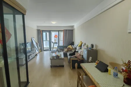 万科城市之光一期 3室2厅2卫南北 精装