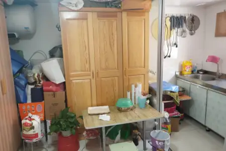 卧鹏小区 1室1厅1卫南 精装