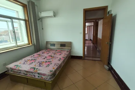 辛明园自建房 1室1厅1卫南 中装