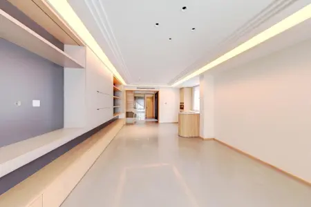 青岛小镇四期东区林溪别墅 3房2厅3卫 南 精装