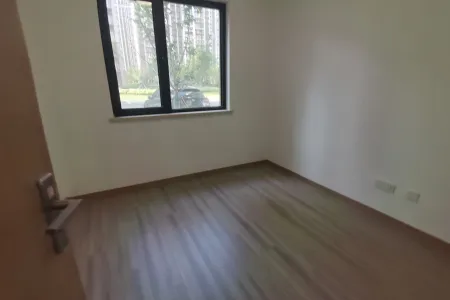 世茂锦域东区 3室2厅2卫南北 精装