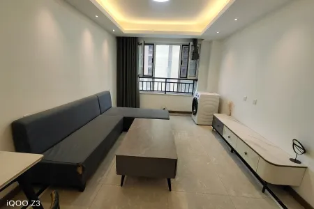 龙湖春江彼岸 3房2厅1卫 南北 精装